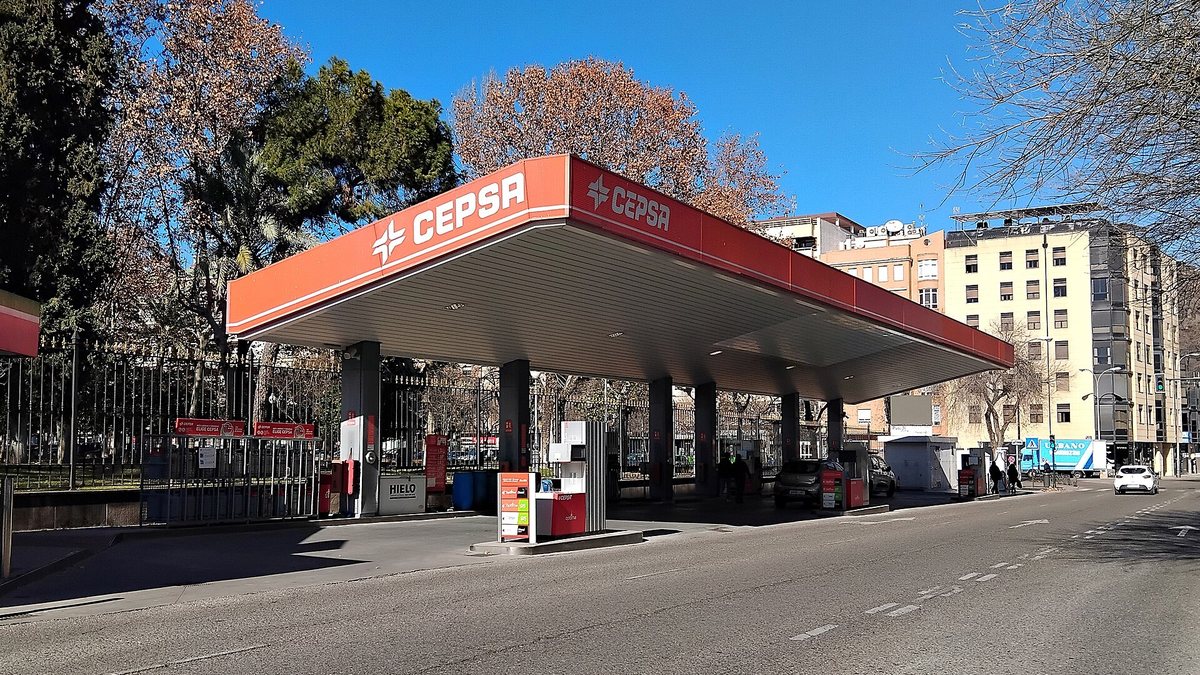 La gasolina 95, en su precio más bajo en 30 días